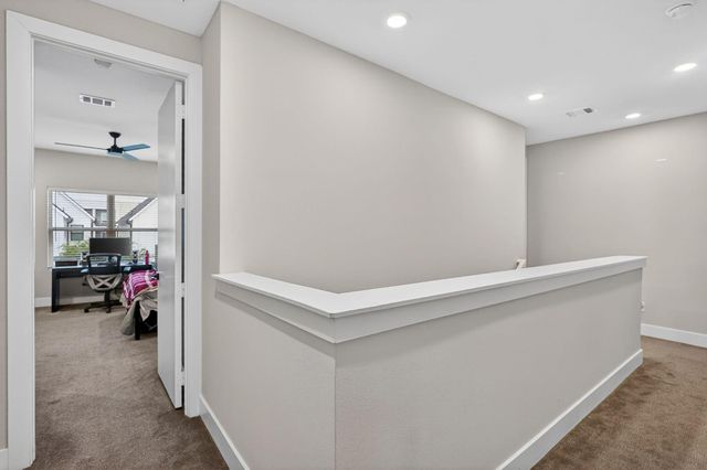 297 Estates Circle, College Station, TX 77840