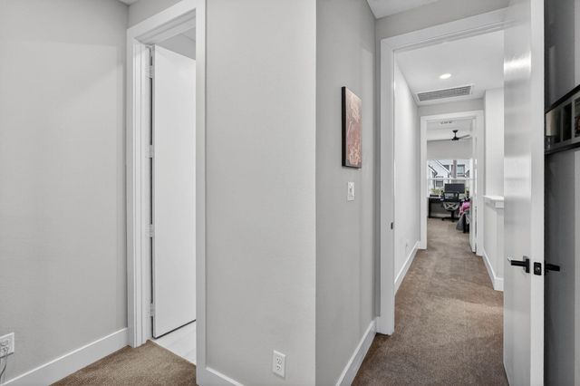 297 Estates Circle, College Station, TX 77840