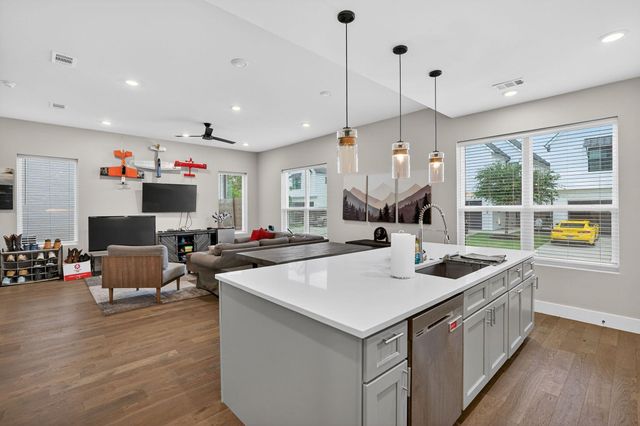 297 Estates Circle, College Station, TX 77840