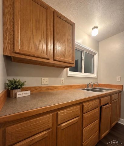 1480 Linden Street, Muskegon, MI 49445