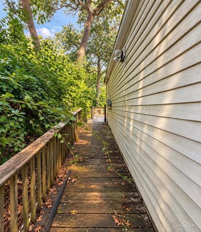 1480 Linden Street, Muskegon, MI 49445