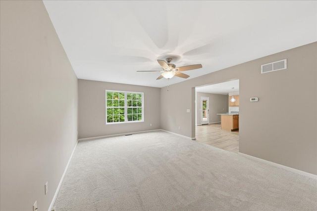 272 Foxhunt Drive, Walton, KY 41094