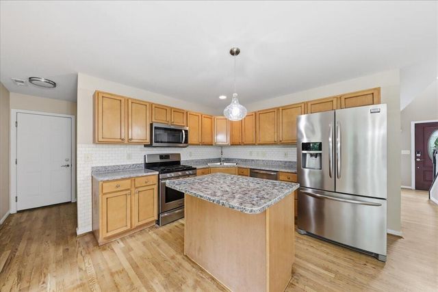 272 Foxhunt Drive, Walton, KY 41094