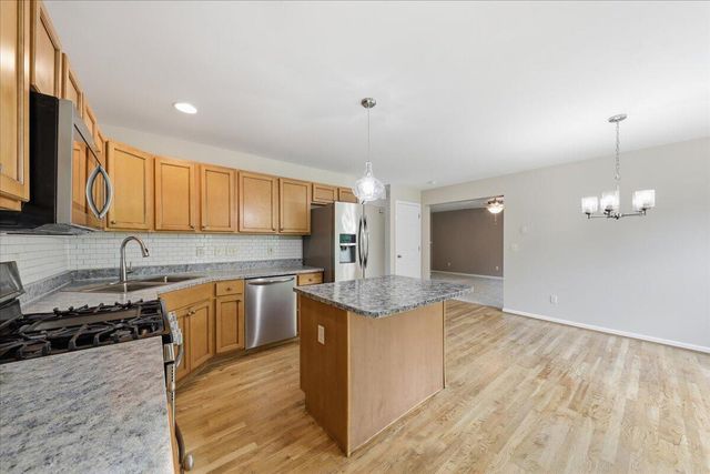 272 Foxhunt Drive, Walton, KY 41094