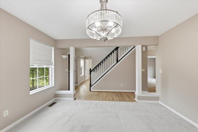 272 Foxhunt Drive, Walton, KY 41094