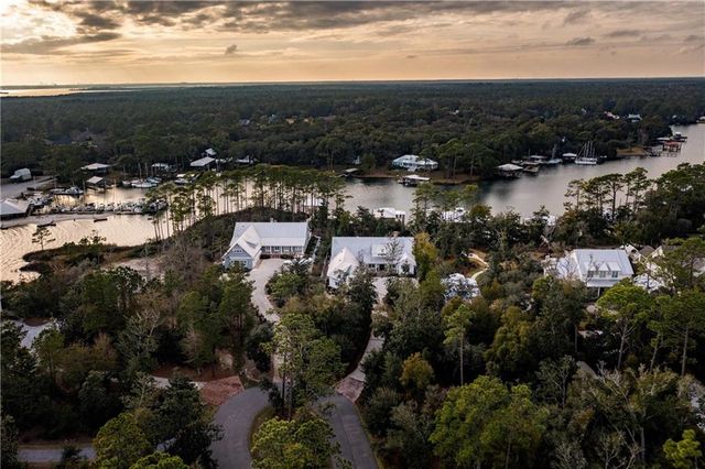 28891 Hopetown Lane, Elberta, AL 36530