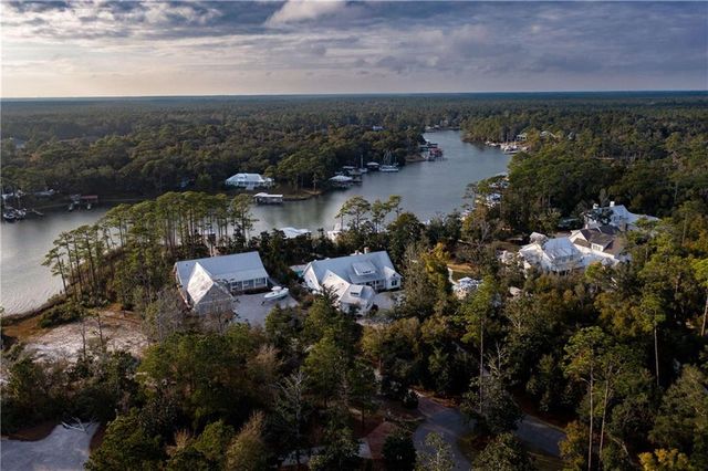 28891 Hopetown Lane, Elberta, AL 36530