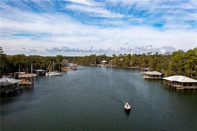 28891 Hopetown Lane, Elberta, AL 36530