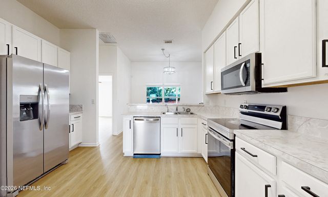 3174 HIGHLAND GROVE Drive, Orange Park, FL 32065