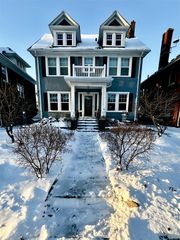 1666 Longfellow Street, Detroit, MI 48206