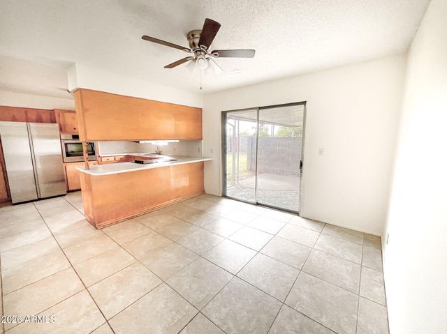 4839 E VIRGINIA Avenue 2, Phoenix, AZ 85008