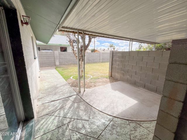 4839 E VIRGINIA Avenue 2, Phoenix, AZ 85008