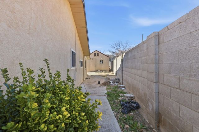 4105 Chama Street NE, Albuquerque, NM 87109