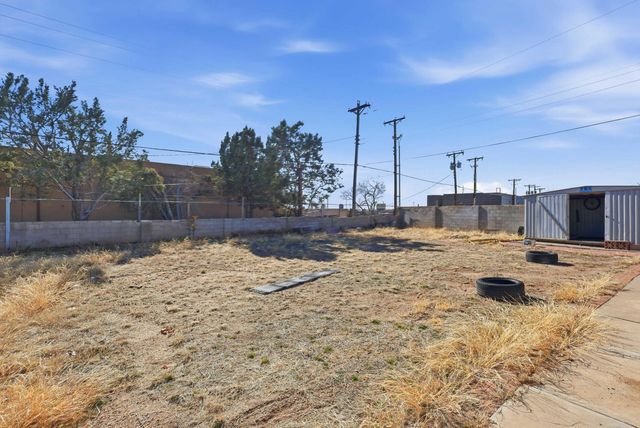 4105 Chama Street NE, Albuquerque, NM 87109