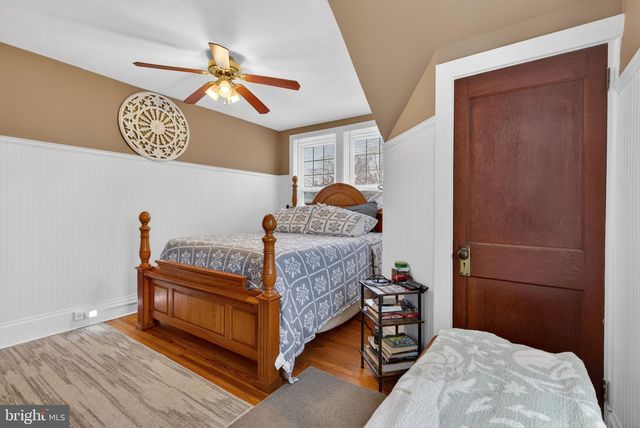 15 SPRUCE ST, Middletown, PA 17057