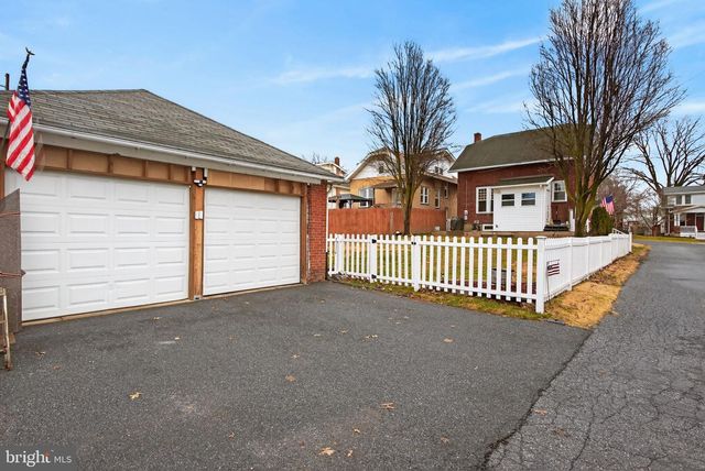 15 SPRUCE ST, Middletown, PA 17057