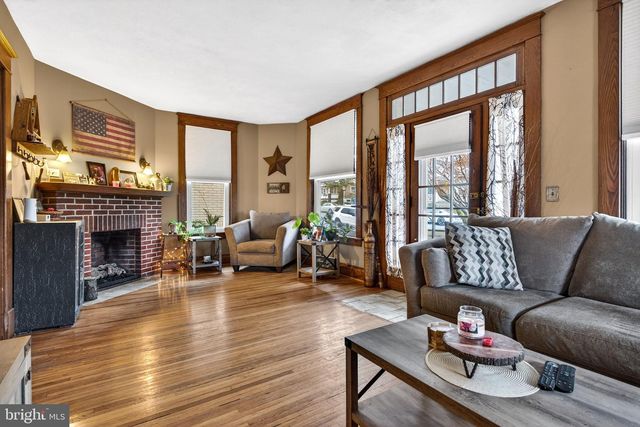 15 SPRUCE ST, Middletown, PA 17057