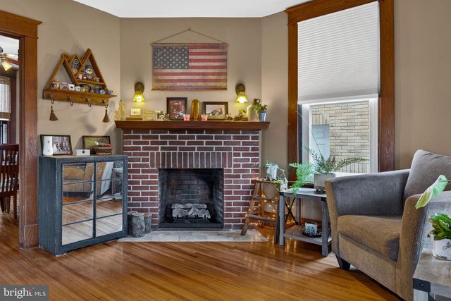 15 SPRUCE ST, Middletown, PA 17057