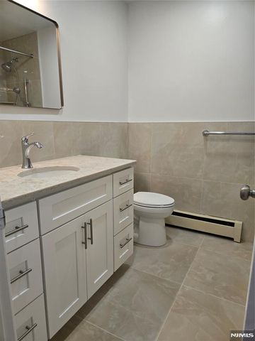 217 Rockland Avenue, Norwood, NJ 07648