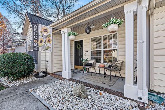 7176 Hunters Bluff Drive, Denver, NC 28037