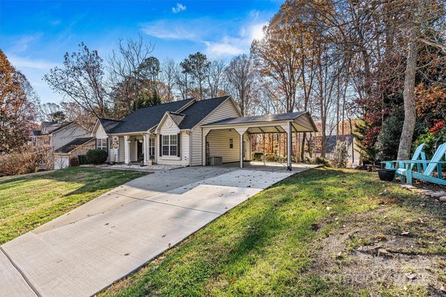 7176 Hunters Bluff Drive, Denver, NC 28037