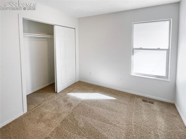 4243 Moonbeam Drive, Colorado Springs, CO 80916