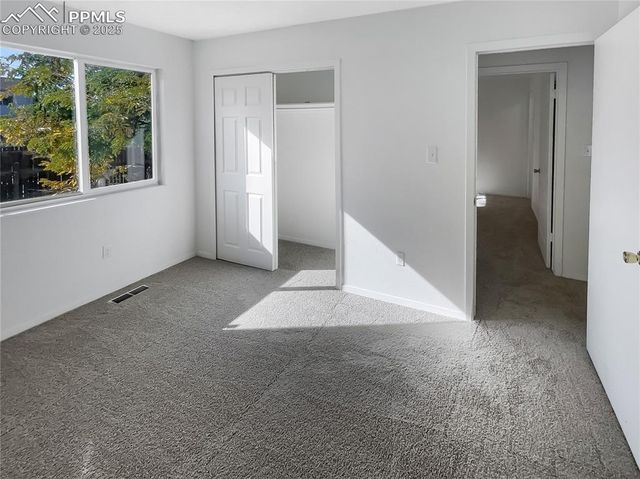 4243 Moonbeam Drive, Colorado Springs, CO 80916