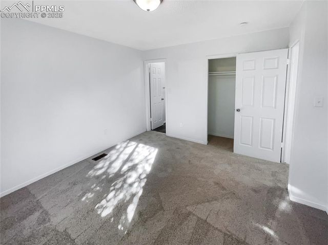 4243 Moonbeam Drive, Colorado Springs, CO 80916