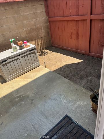 15732 S B A, Tustin, CA 92780