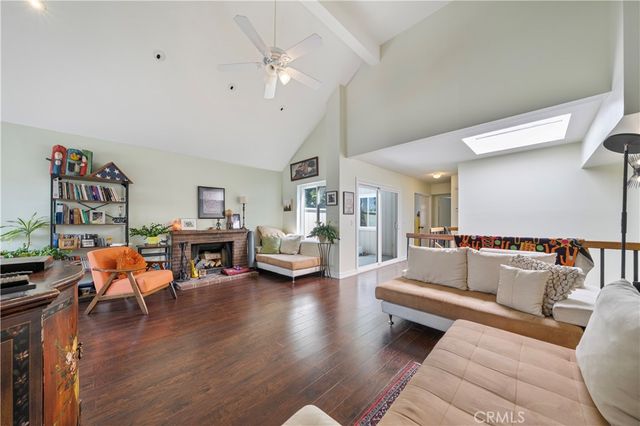 15732 S B A, Tustin, CA 92780