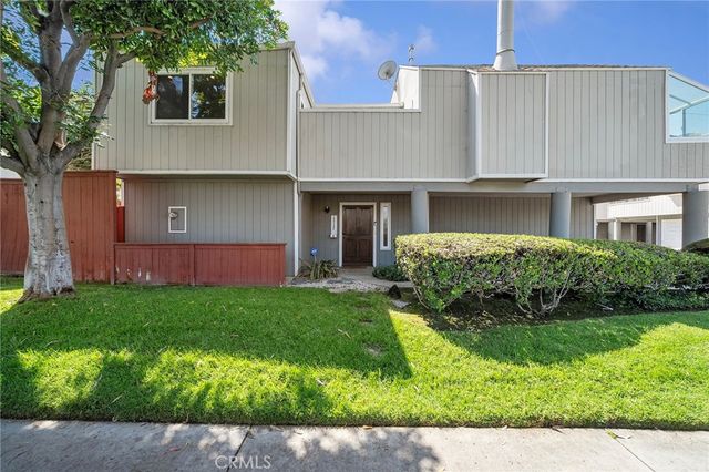 15732 S B A, Tustin, CA 92780