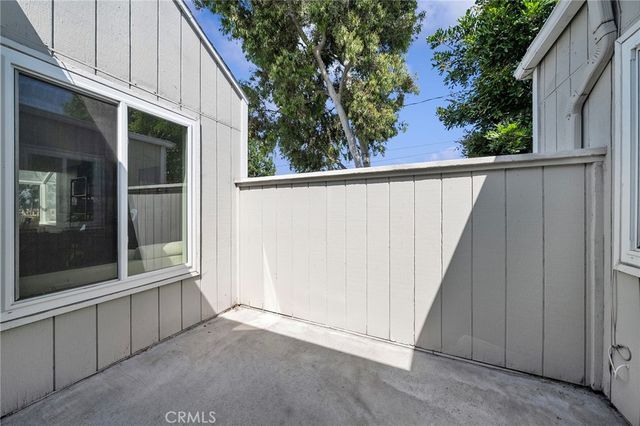 15732 S B A, Tustin, CA 92780