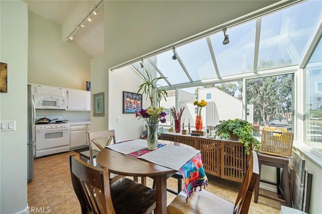 15732 S B A, Tustin, CA 92780