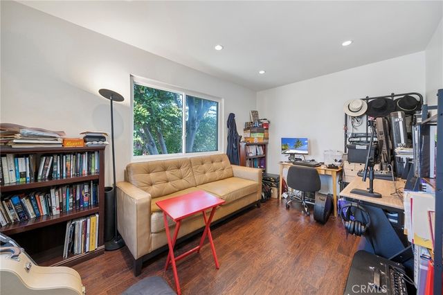 15732 S B A, Tustin, CA 92780