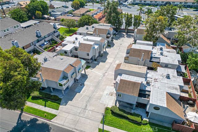 15732 S B A, Tustin, CA 92780