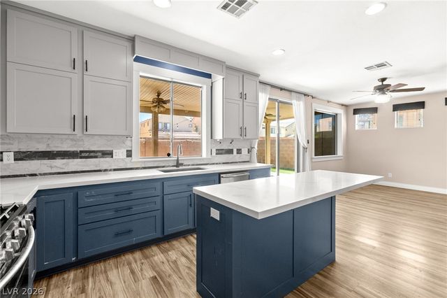 3465 Bella Sovana Court, Las Vegas, NV 89141