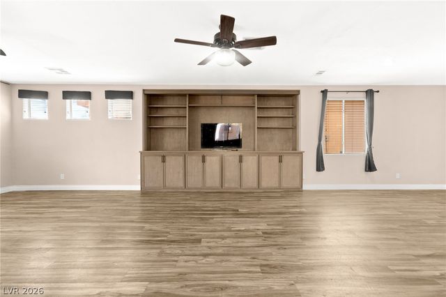3465 Bella Sovana Court, Las Vegas, NV 89141
