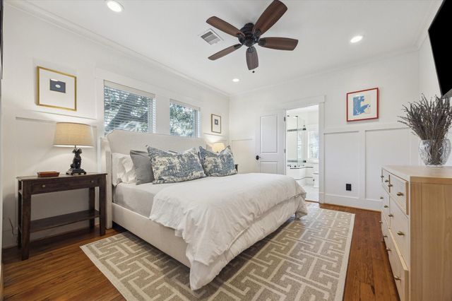 905 Gibbs Street, Houston, TX 77009