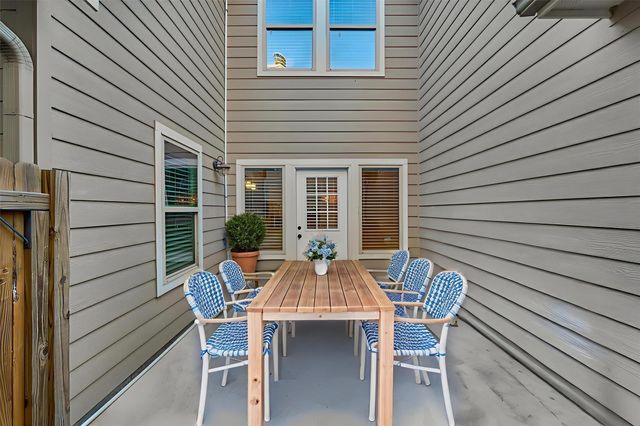 13434 Greenbrier Drive, Montgomery, TX 77356