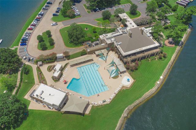 13434 Greenbrier Drive, Montgomery, TX 77356