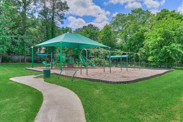 13434 Greenbrier Drive, Montgomery, TX 77356