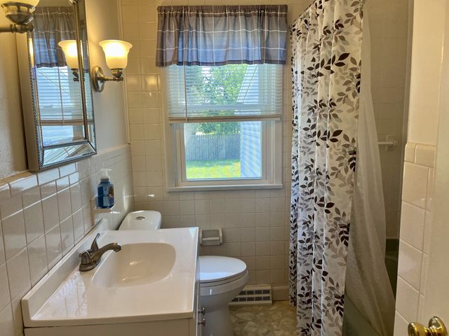 3715 WASHINGTON Avenue, Erie, PA 16508