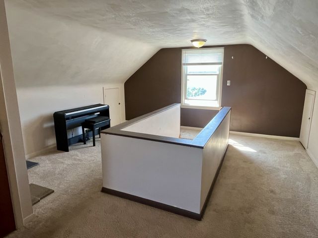 3715 WASHINGTON Avenue, Erie, PA 16508