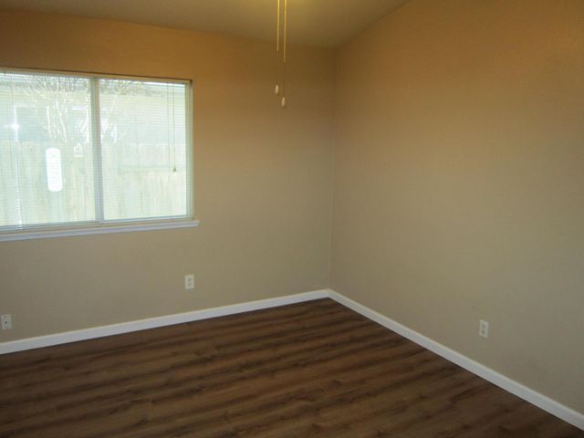 3336 Sleepy Hollow Ln, Modesto, CA 95355