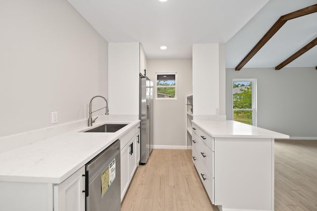 1703 New York Ave, Austin, TX 78702