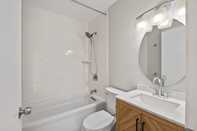 1703 New York Ave, Austin, TX 78702