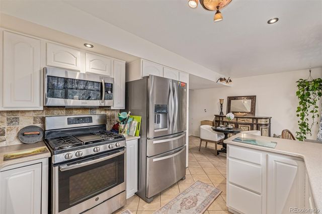 4233 E Maplewood Way, Centennial, CO 80121