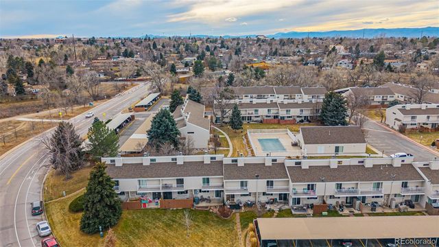 4233 E Maplewood Way, Centennial, CO 80121