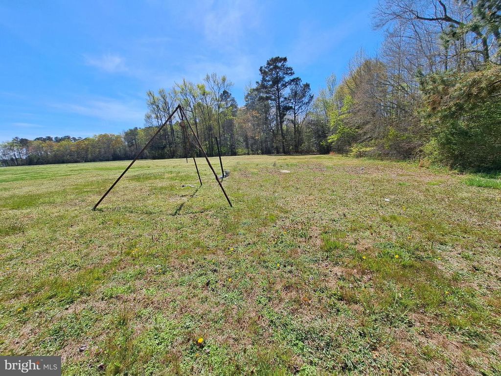 Image 16 of property listing at 2139 GROTON RD, Pocomoke City, MD 21851