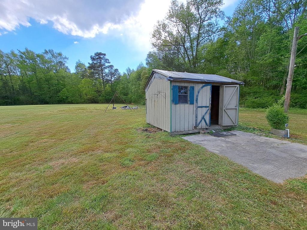 Image 17 of property listing at 2139 GROTON RD, Pocomoke City, MD 21851